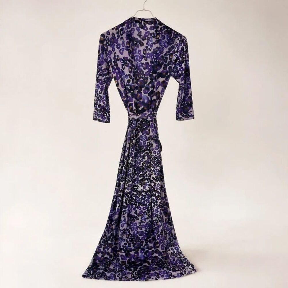 Vintage Y2K DVF Purple Leopard Print Wrap Maxi Dress Size 0